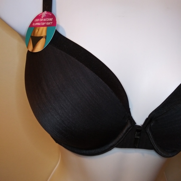 Vanity Fair Black Illumination Stretch Cup/Convertible Strap Bra Style #75337 - Picture 2 of 9
